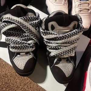 Stylish Black and Gray Sneakers